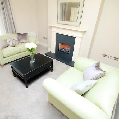 Superb In Center Apartment *